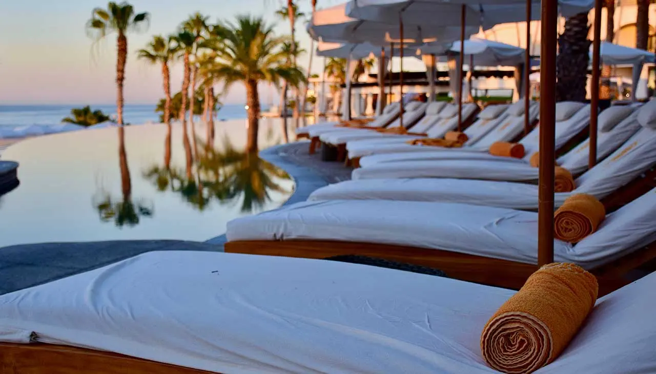 The Rise of Outdoor Resorts: A New Trend in Luxury Travel